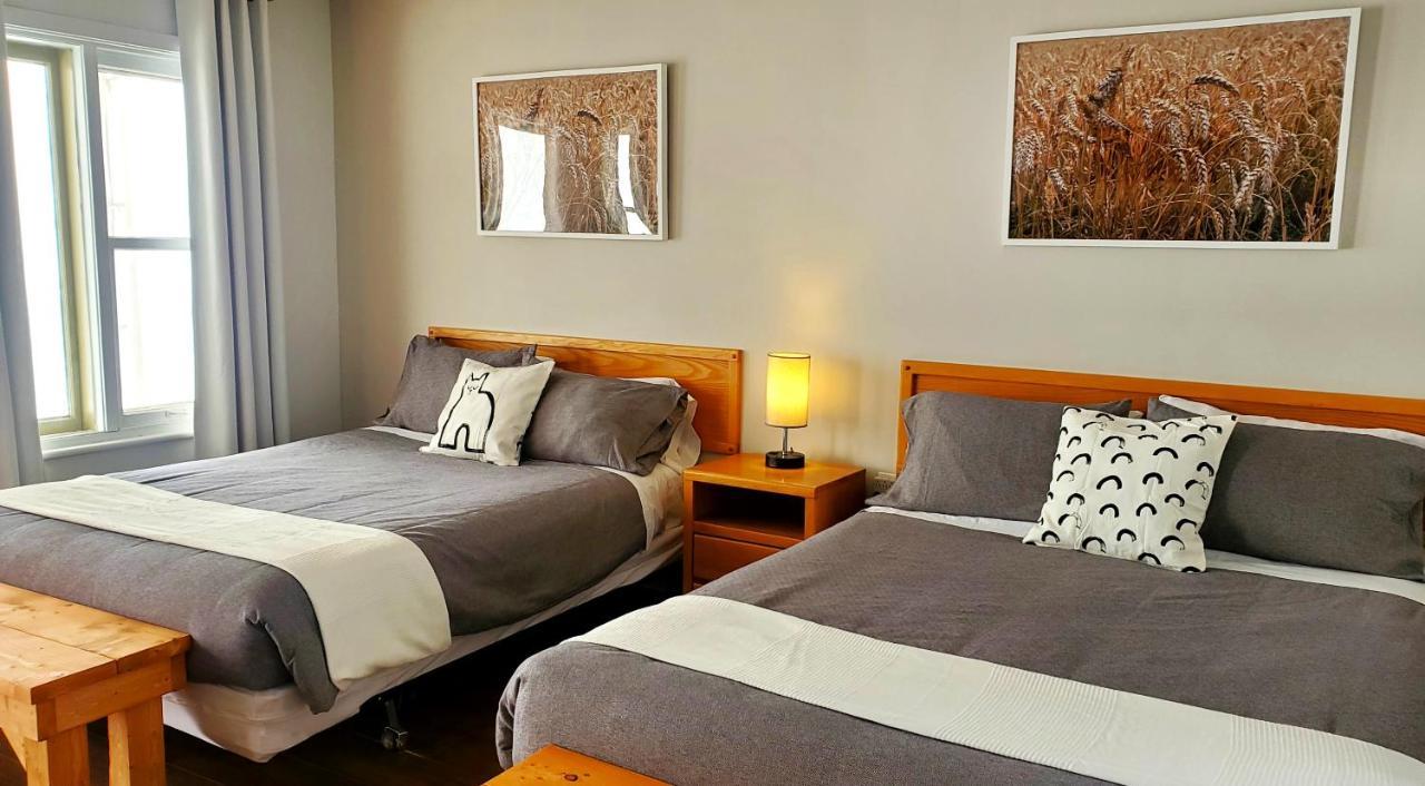 Motel Lofts Fleuve Et Montagnes à Sainte-Anne-de-Beaupré Extérieur photo