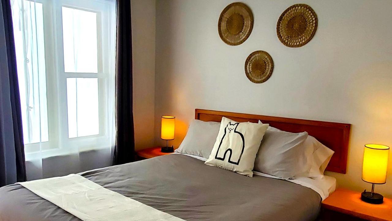 Motel Lofts Fleuve Et Montagnes à Sainte-Anne-de-Beaupré Extérieur photo
