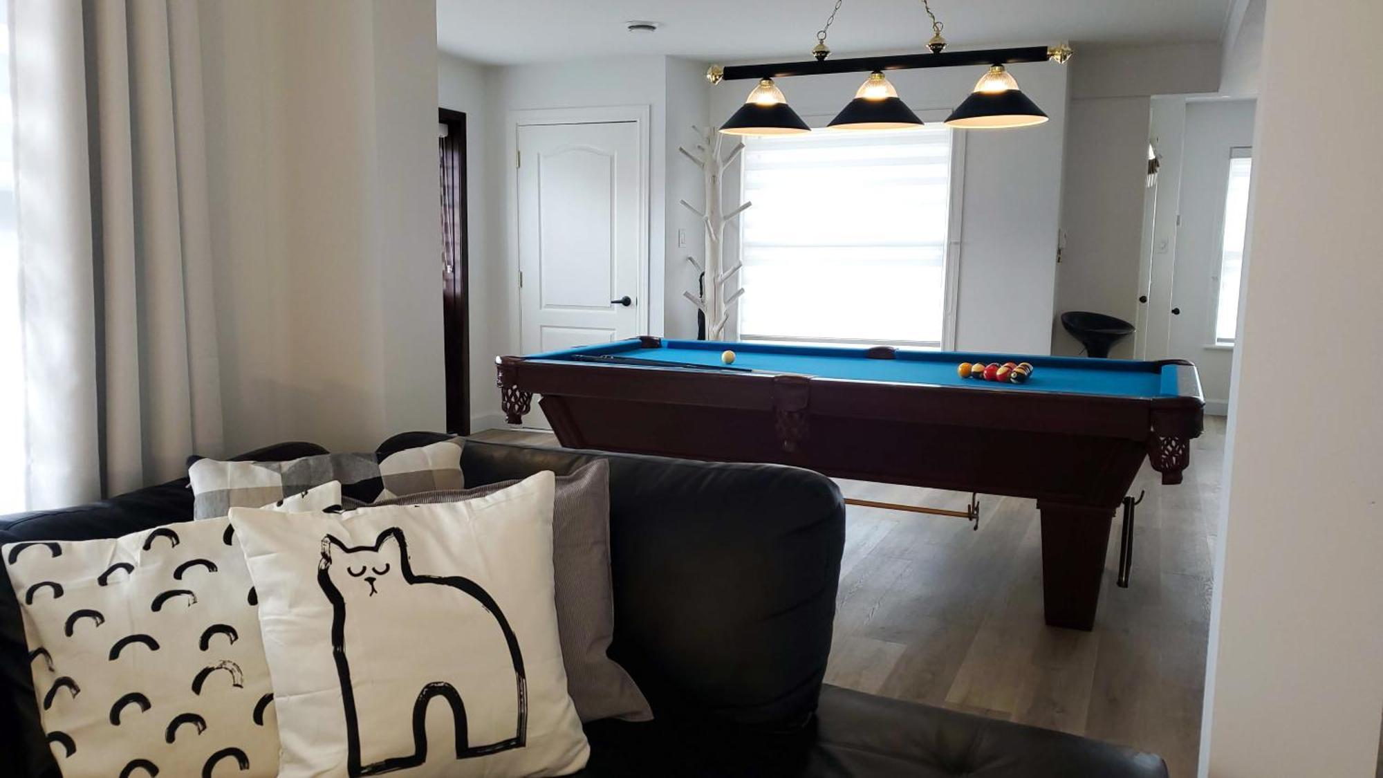 Motel Lofts Fleuve Et Montagnes à Sainte-Anne-de-Beaupré Extérieur photo