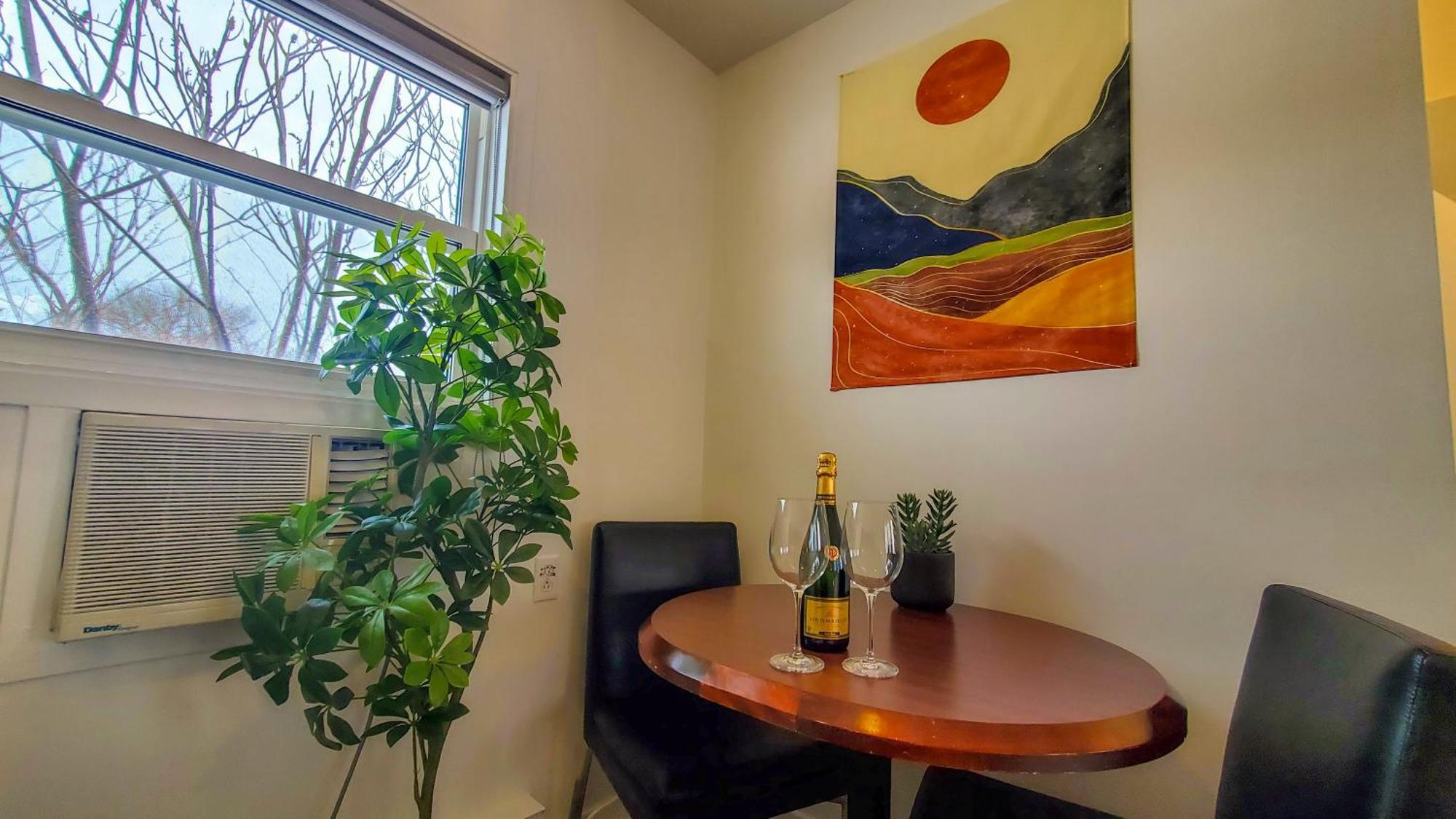 Motel Lofts Fleuve Et Montagnes à Sainte-Anne-de-Beaupré Extérieur photo