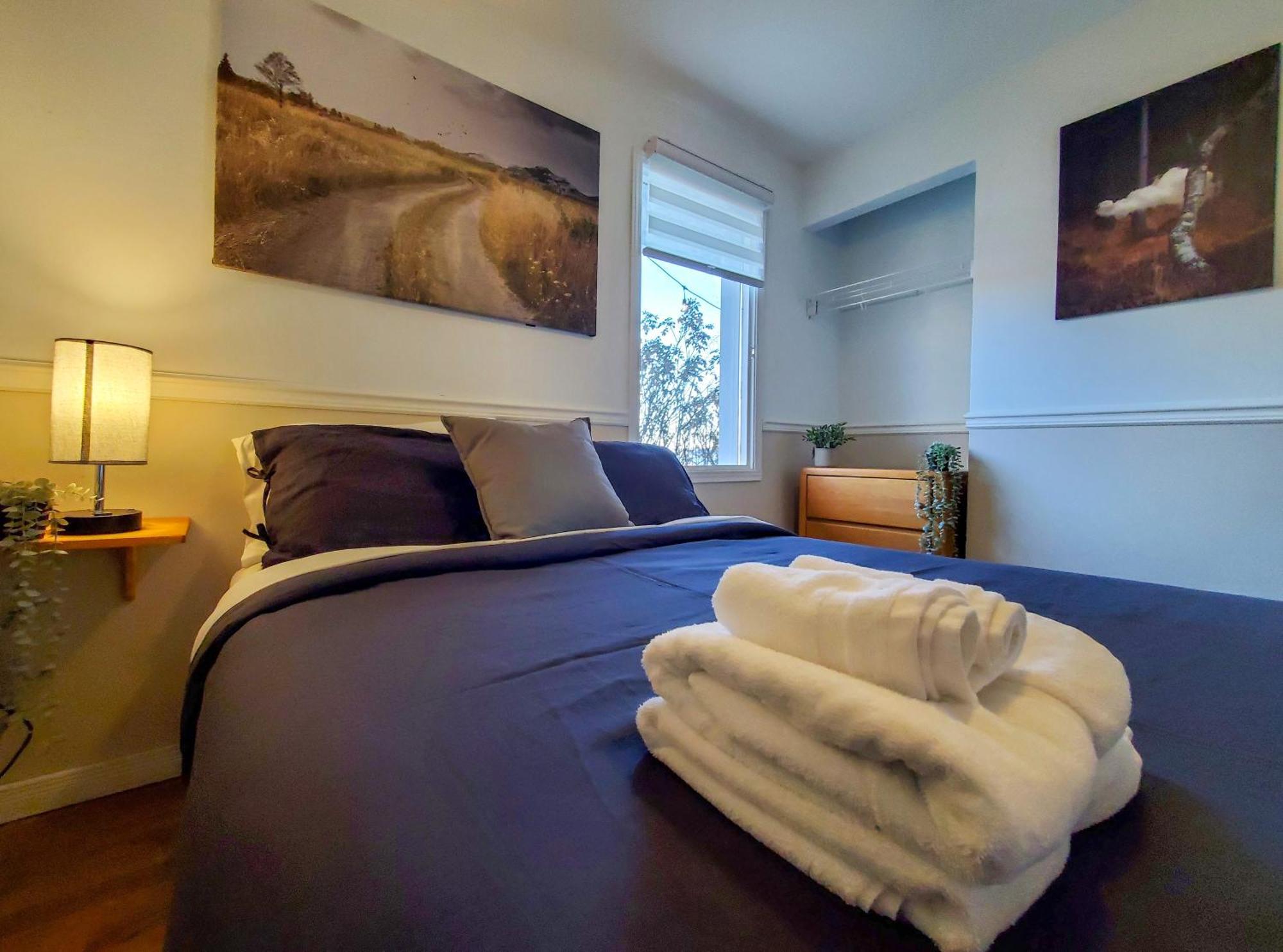 Motel Lofts Fleuve Et Montagnes à Sainte-Anne-de-Beaupré Extérieur photo
