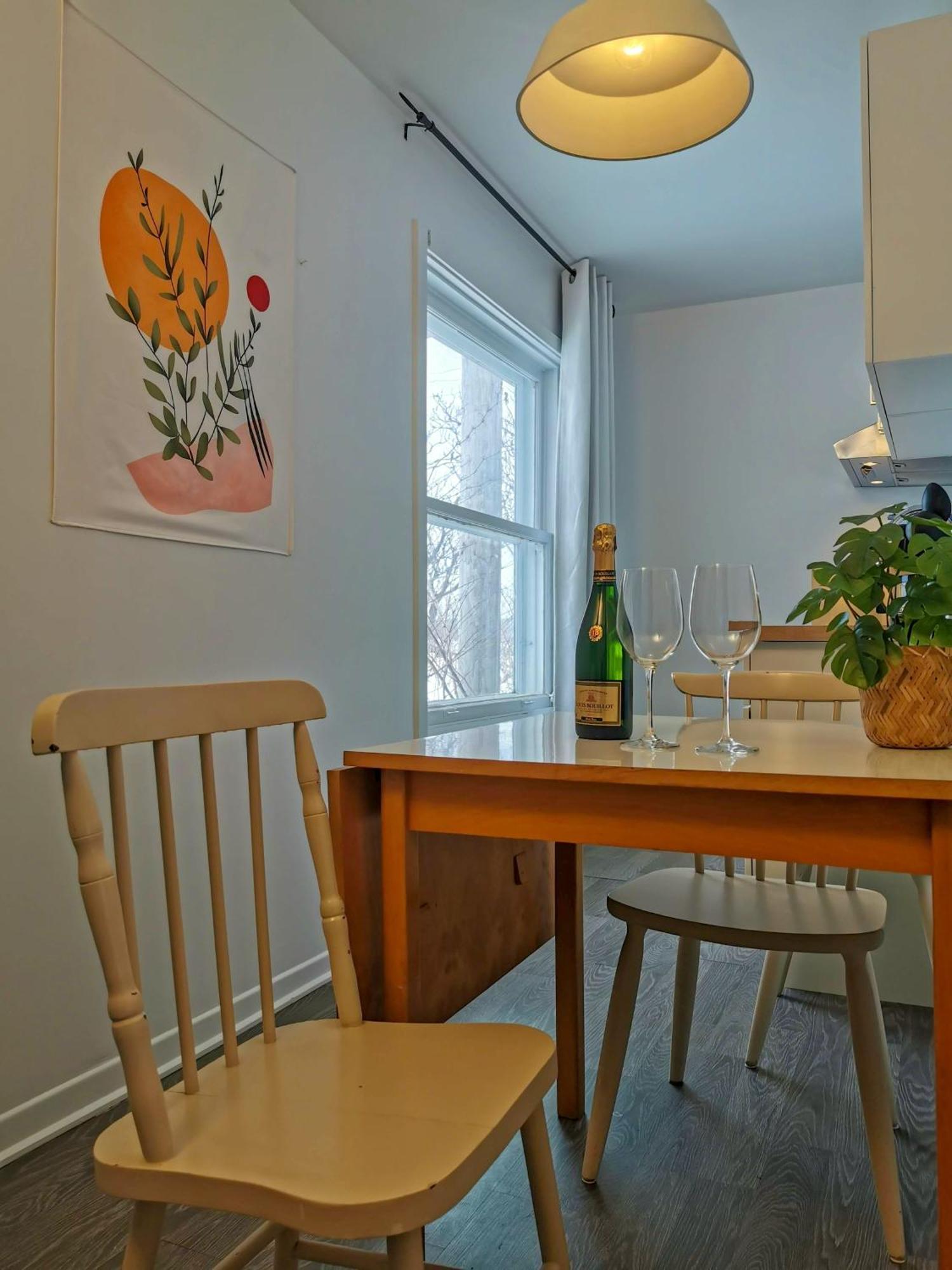 Motel Lofts Fleuve Et Montagnes à Sainte-Anne-de-Beaupré Extérieur photo